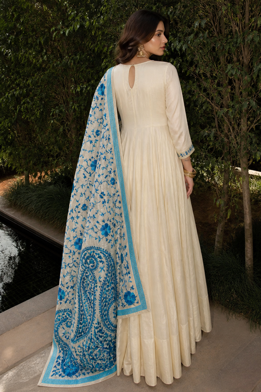 Noor-e-Phulkari Shimmer Anarkali Set